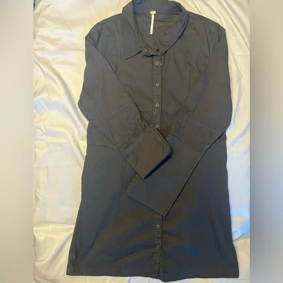 Free People Button-Up Top with Silver Accents NWOT - Picture 6 of 9